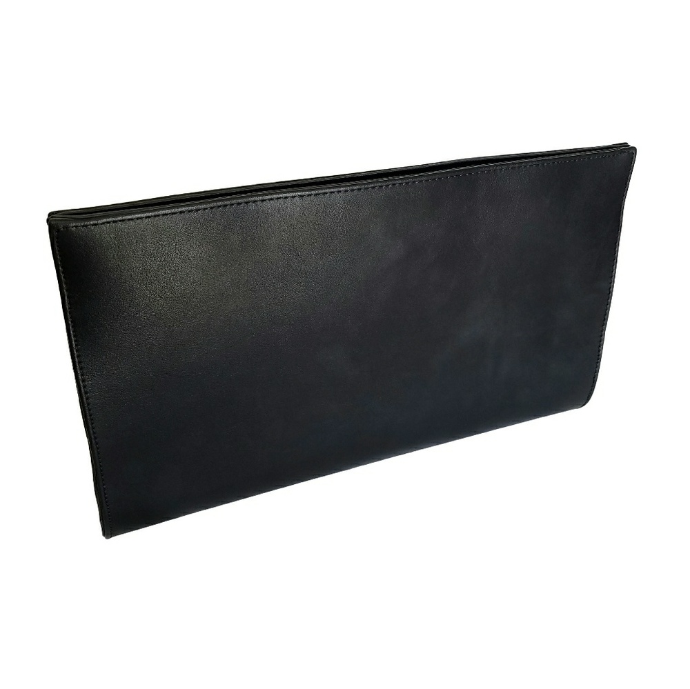 OVERSIZED CLUTCH BAG